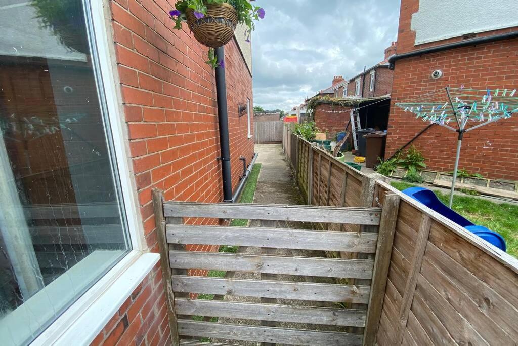 Апартаменты Sited In Lytham, Not Moss Side, Meadow Hse, Entire Hse, Sleeps 6 Moss Side  Экстерьер фото