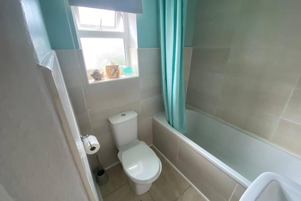 Апартаменты Sited In Lytham, Not Moss Side, Meadow Hse, Entire Hse, Sleeps 6 Moss Side  Экстерьер фото